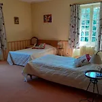 Chateau Des Bretonnieres Sur Vie - Et 4 Personnes Frühstückspension Commequiers
