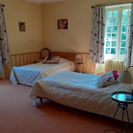 Chateau Des Bretonnieres Sur Vie - Et 4 Personnes Bed & Breakfast Commequiers