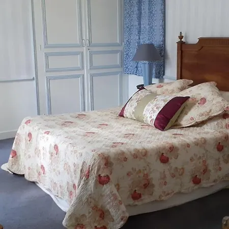 Chateau Des Bretonnieres Sur Vie - Et 4 Personnes