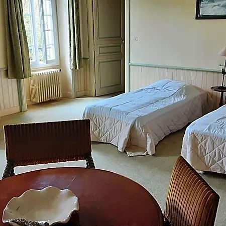 Chateau Des Bretonnieres Sur Vie - Et 4 Personnes Panzió 3*